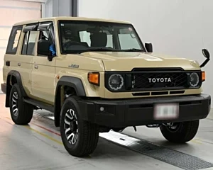 TOYOTA LAND CRUISER AX 4WD
