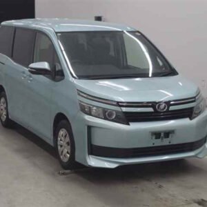 TOYOTA VOXY X
